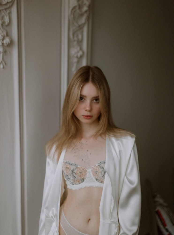 Индивидуалка Оленька фото № 2 в городе Берёзовский